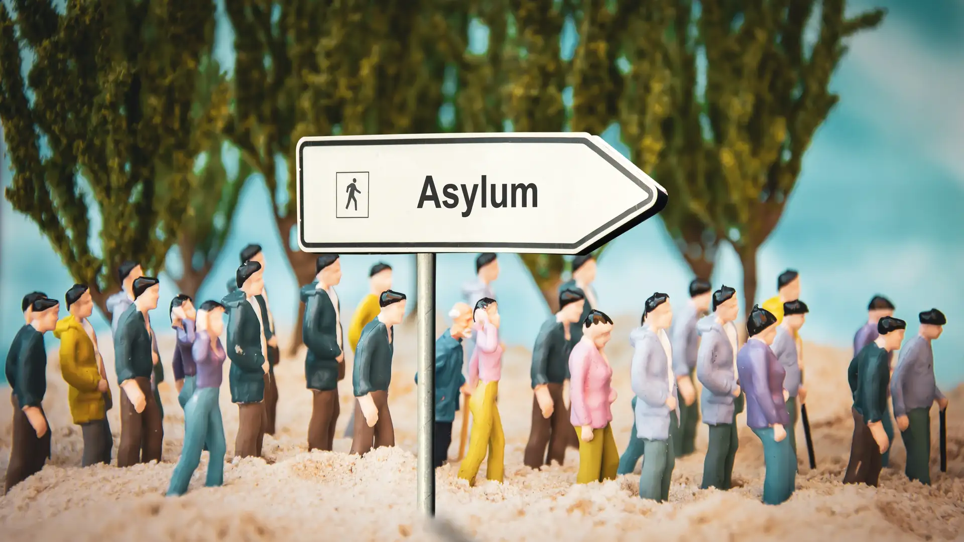 Does the U.S. Have a Moral Obligation to Asylum Seekers?