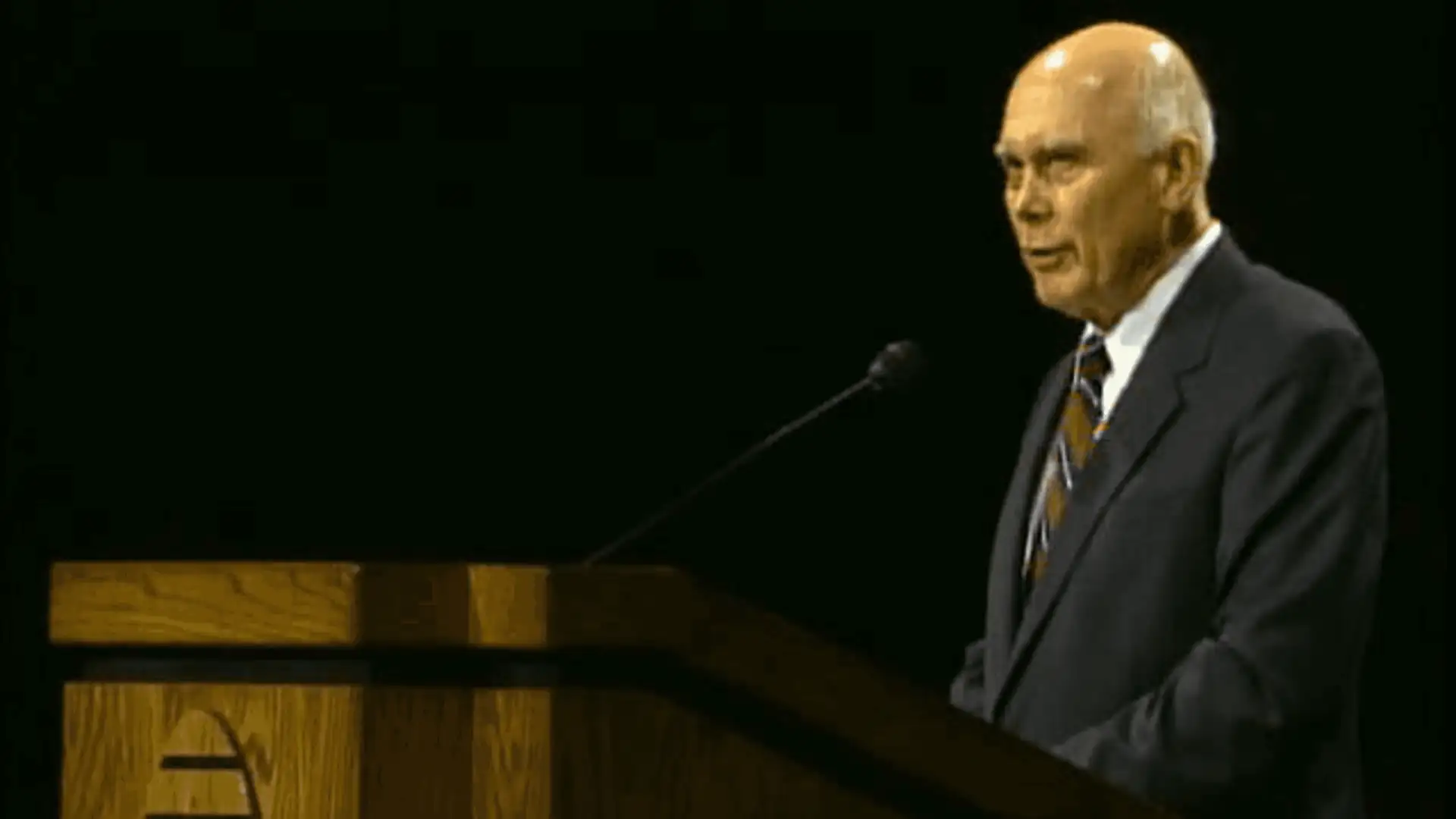 Dallin H. Oaks (11-9-2004)