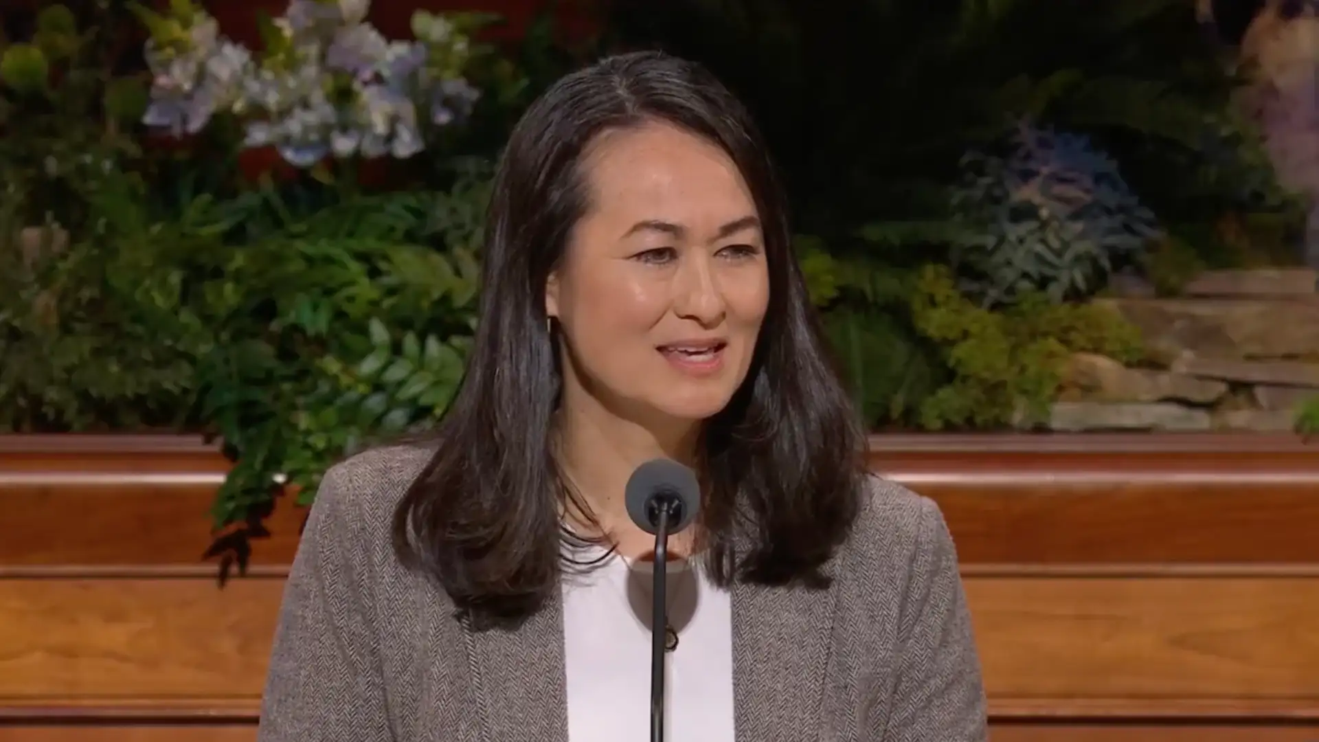 Kristin M. Yee | Ministering—“That Ye Love One Another; as I Have Loved You”