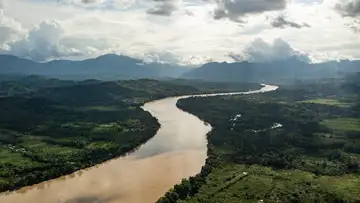 Kayaking the World’s Largest River