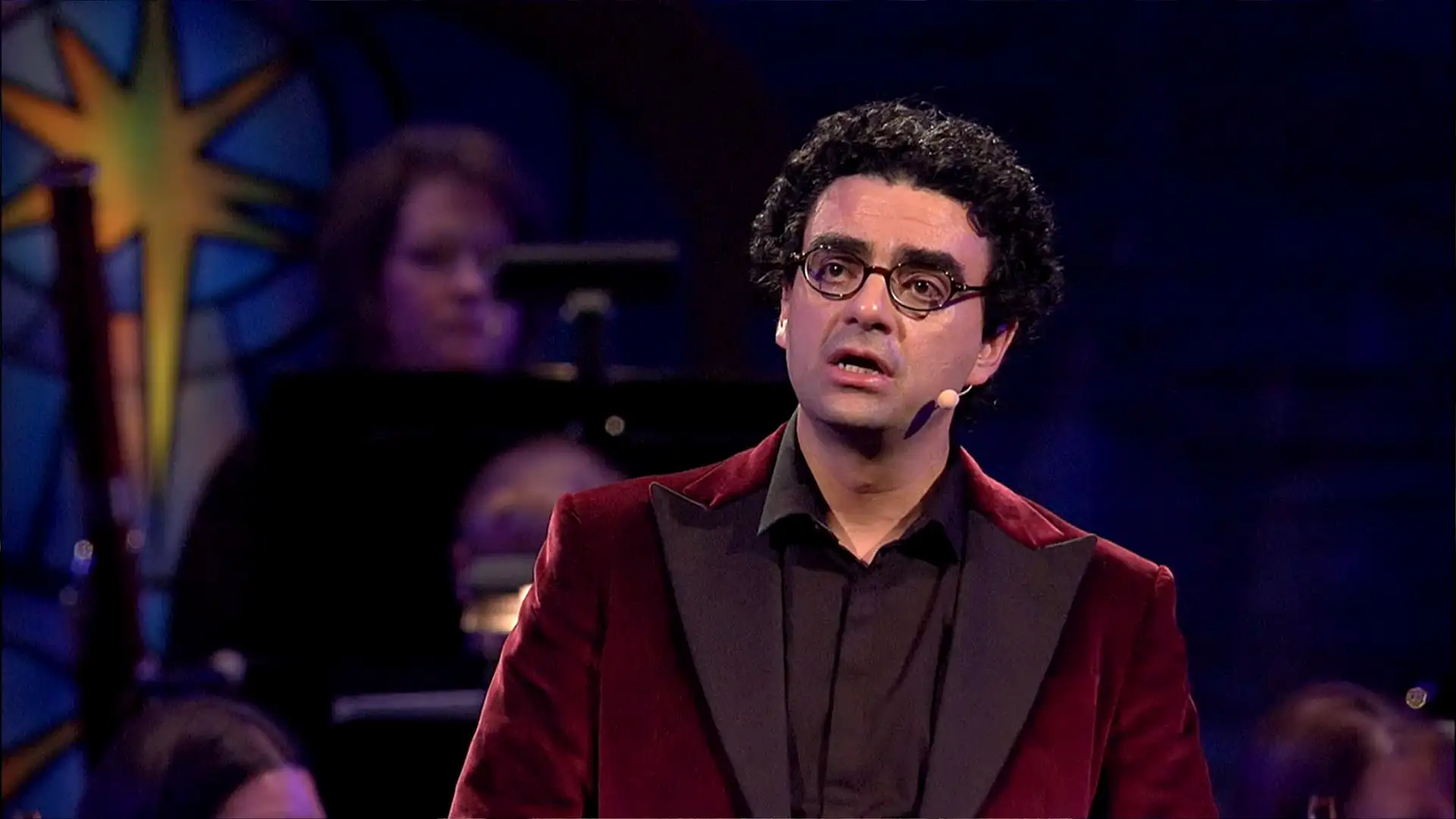 O Come, Little Children featuring Rolando Villazon