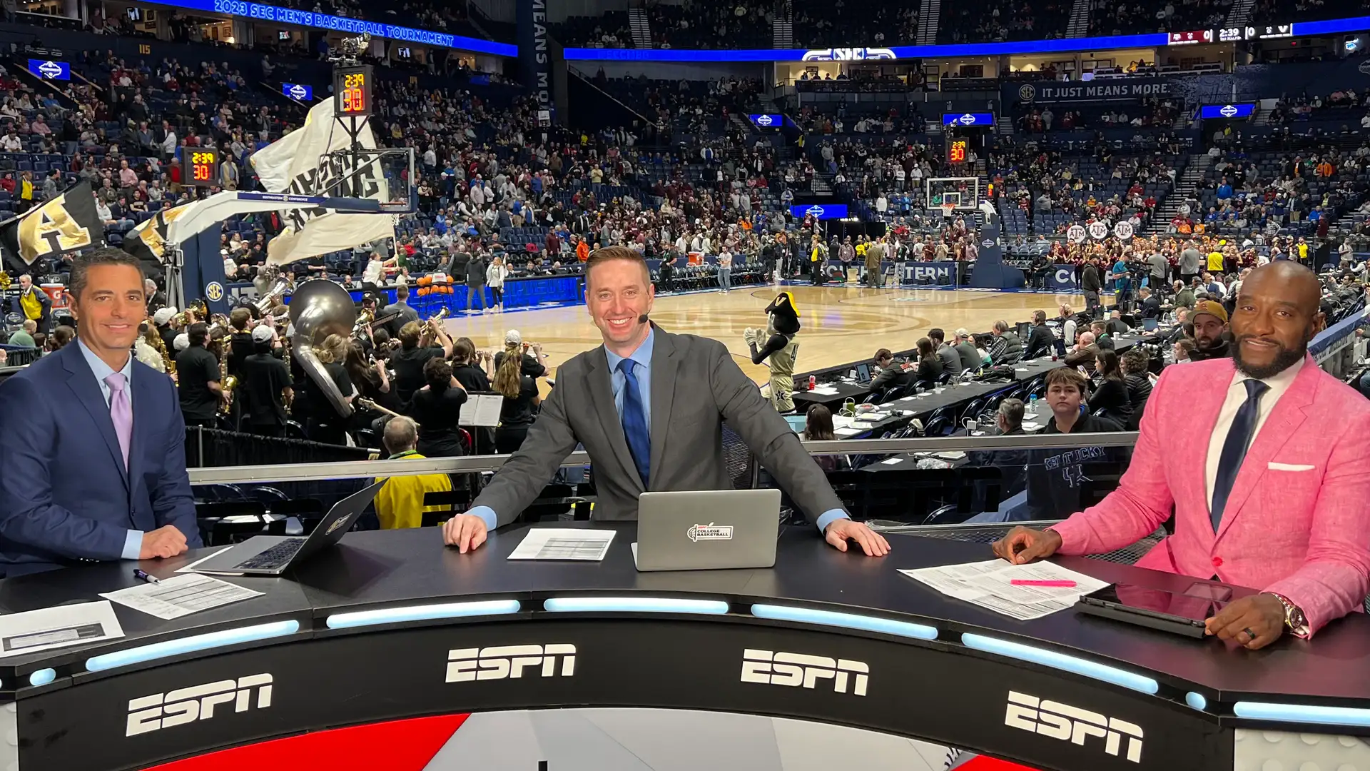 Sean Farnham Breaks Down BYU Basketball, AJ Dybantsa & Big 12 Outlook