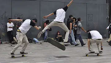 Skateboarding and the City