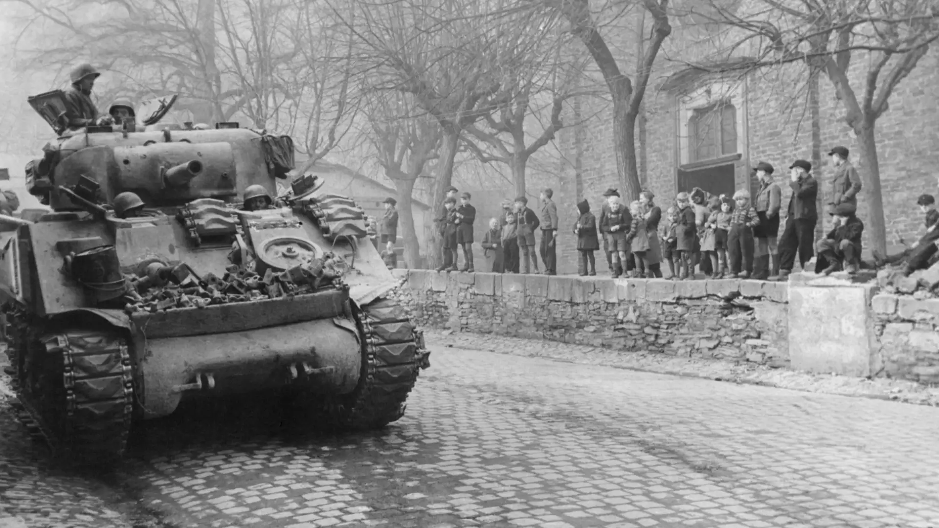 S5 E6: Family Discovers That Nazi Grandfather Aided French Villagers