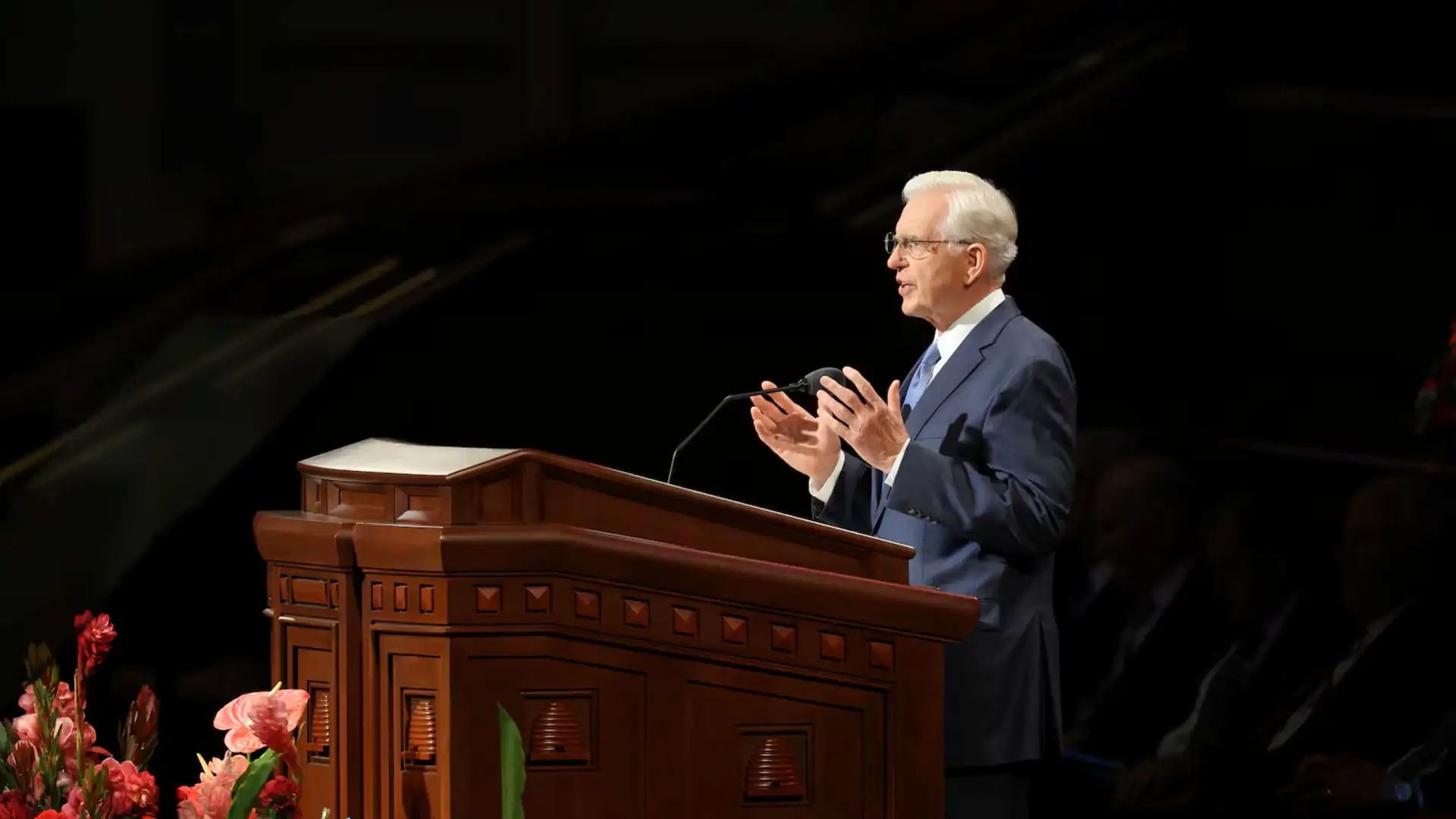 D. Todd Christofferson | Look to God and Live