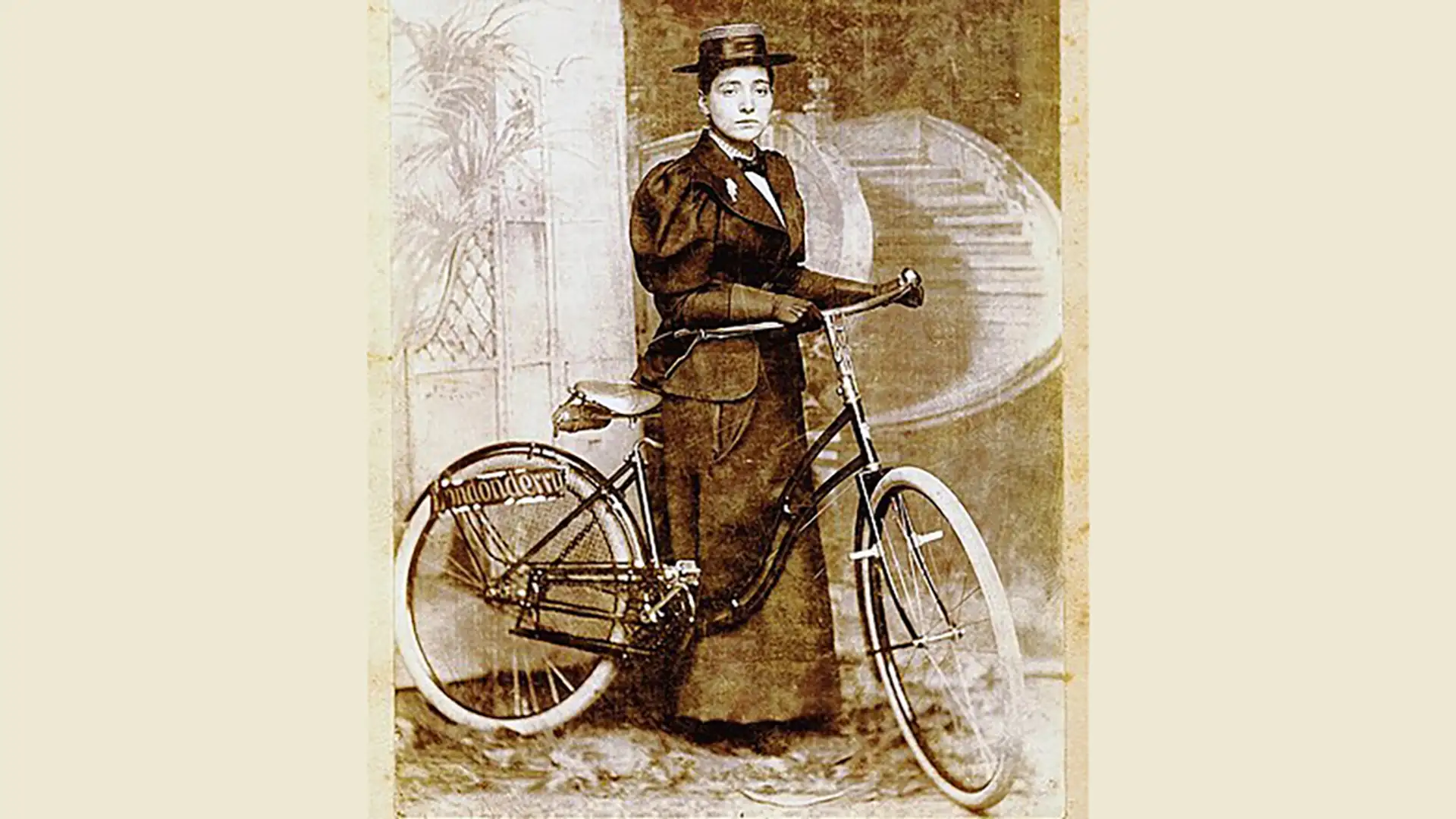 Around the World on Bike, in Bloomers