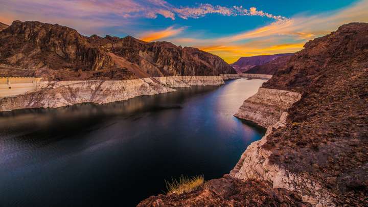 How to Live Authentically and Lake Mead National Recreational Center