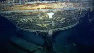S3 E9: A Real-Life Indiana Jones Discovers Shackleton's Lost Ship