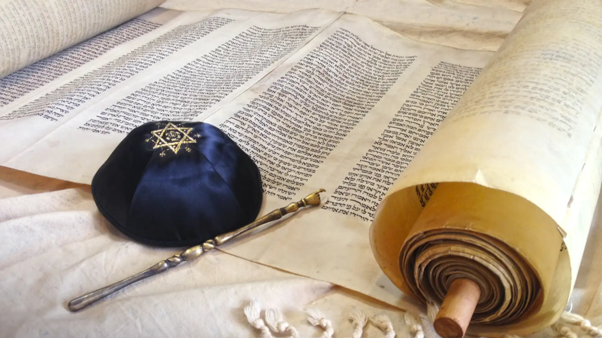 An Unusual Mosaic Sheds New Light on Ancient Jewish Life