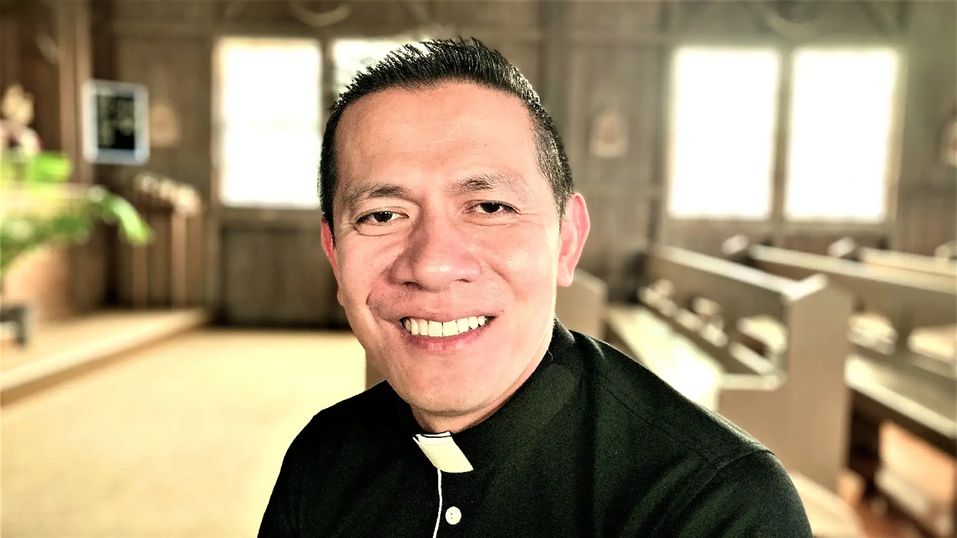 Ep 93. Father Angelo Te, from St. Mary by the Sea in Rockaway, OR.