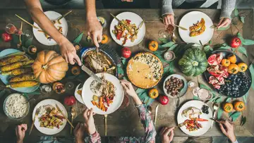 College Students Home for Thanksgiving