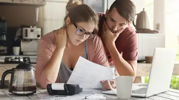 Avoiding Debt Traps