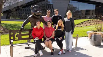 Cincinnati: Kim Dobbs - Boldly Bearcat