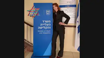Job with Diane Neal