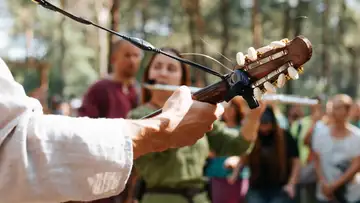 Tracking Traditions