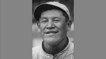 S1 E3: Jim Thorpe: All-American