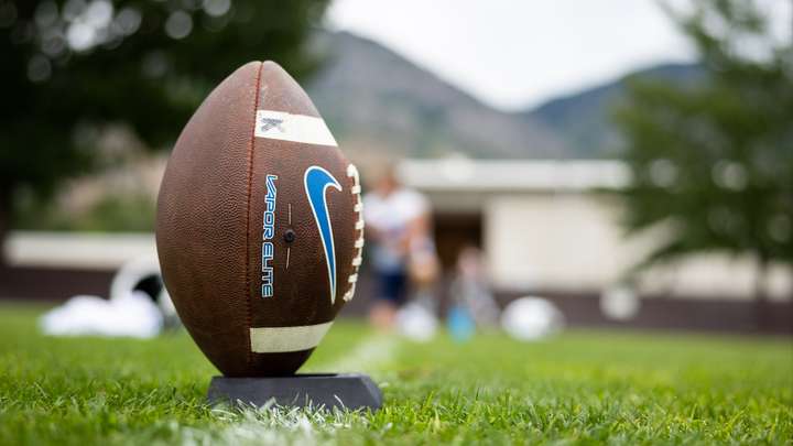 WR Coach Fesi Sitake, Training Camp Day 15 on Aug. 20