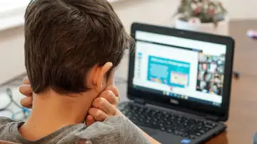 Staying Safe on the Internet - Your Life Online, Part 3