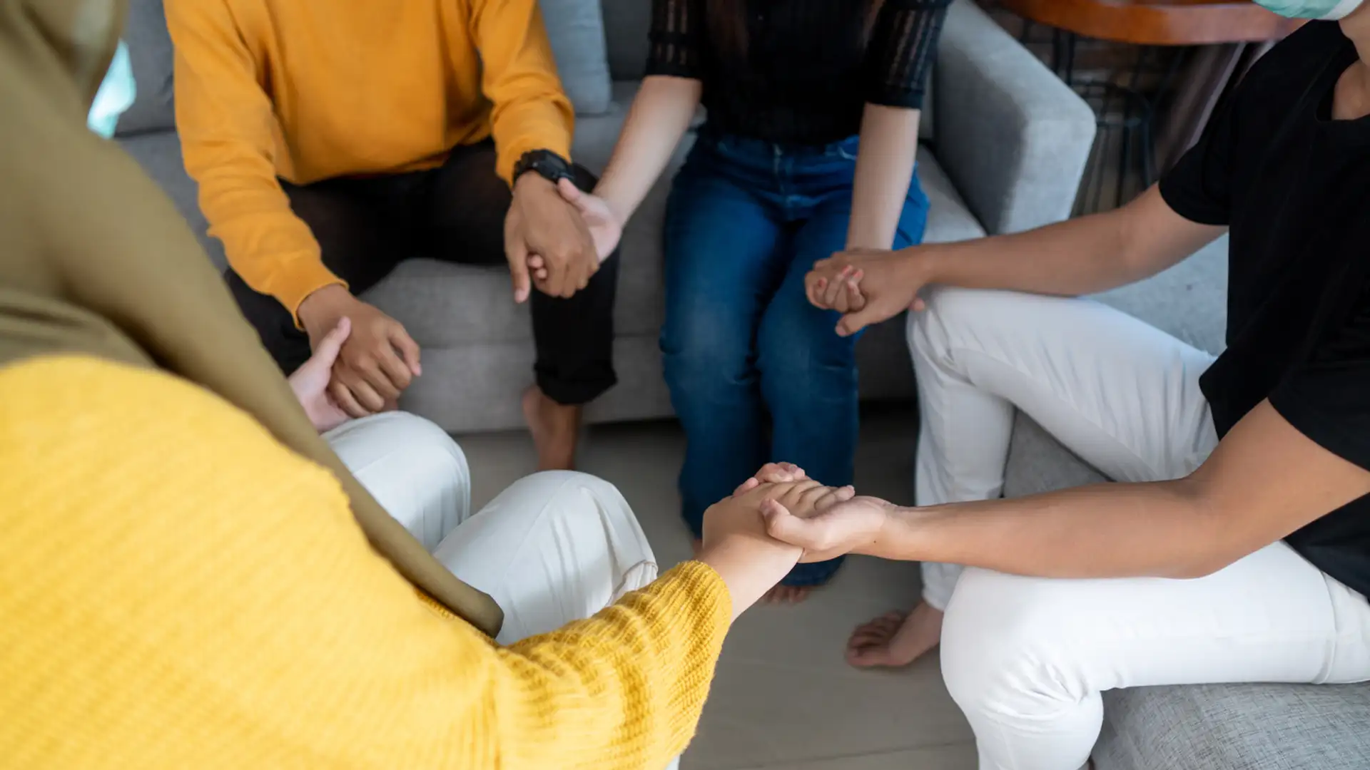 How To Help The Friends and Family Of A Suicide Victim