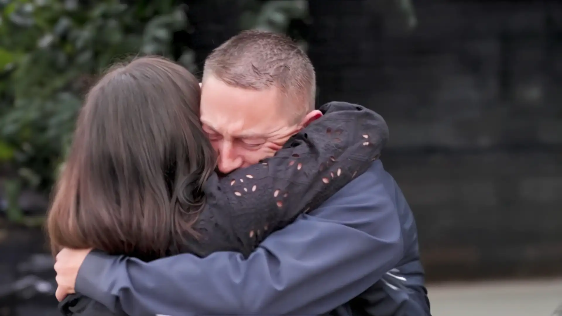 He Never Knew He Had A Sister