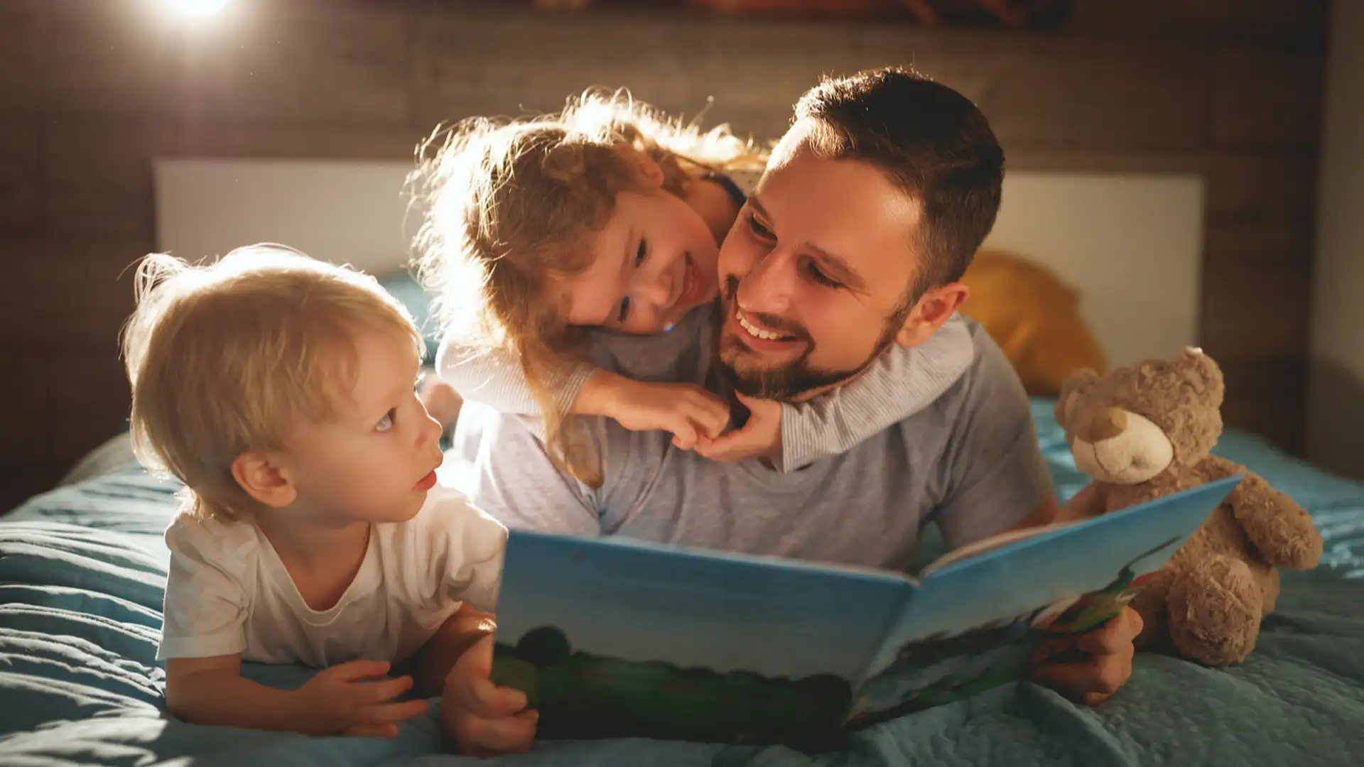 Author Leslie Helakoski, Guys Can Read to Kids Too