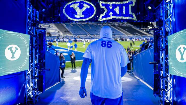 Stars, Stats & Sitake: Draft Dreams & QB Decisions