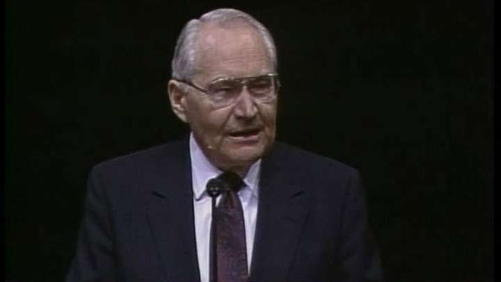 Elder L. Tom Perry | Where There Is No Vision