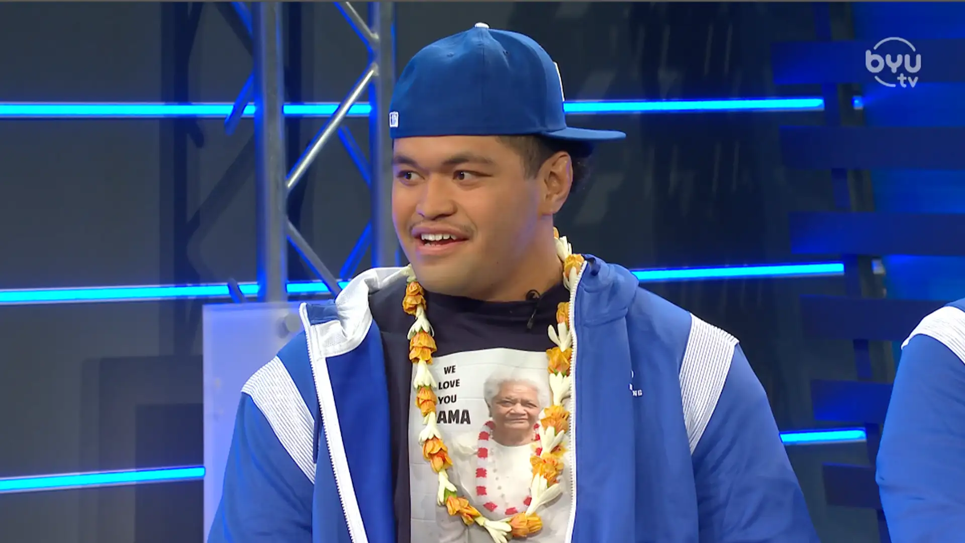 Lorenzo Fauatea joins the Sitake Show