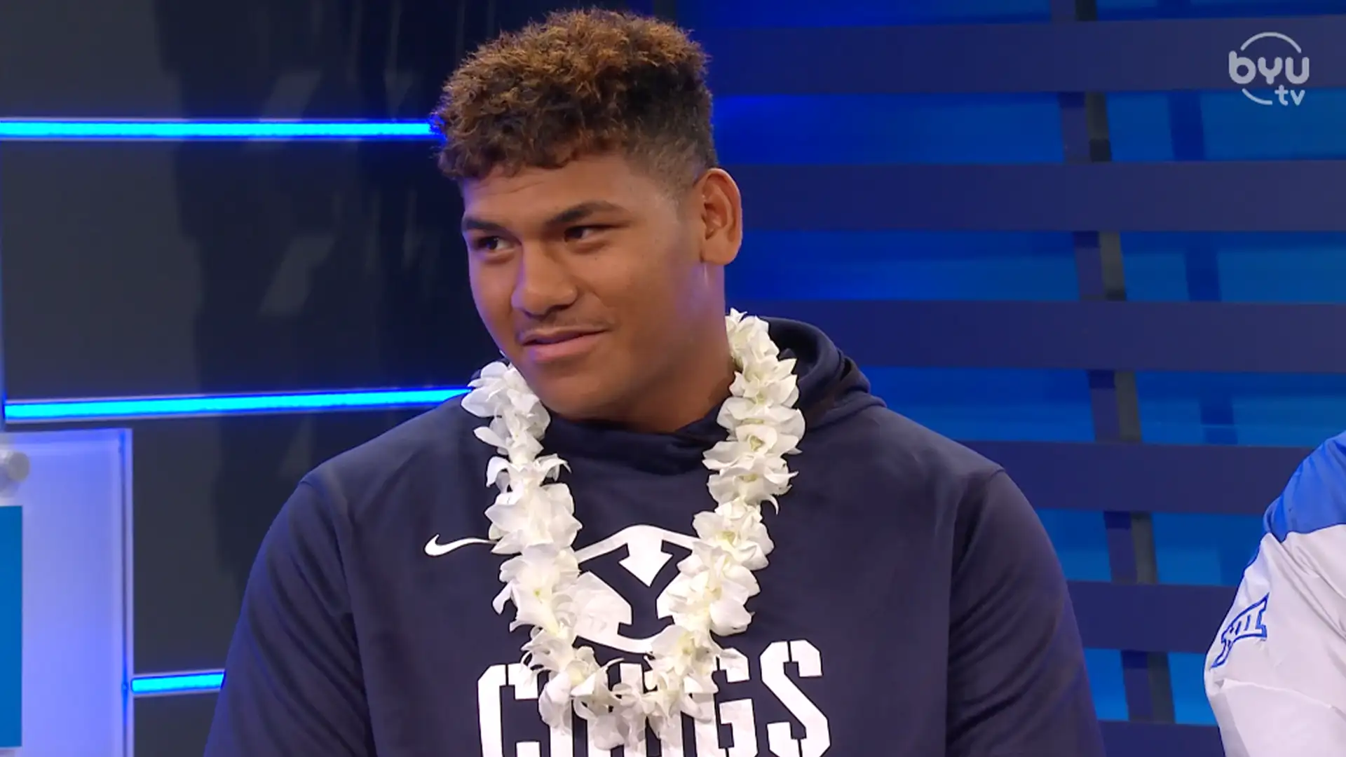 Kingsley Suamataia joins the Sitake Show