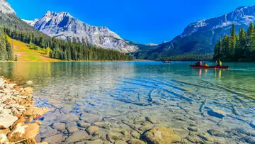 What Americans Should Know About Canadians