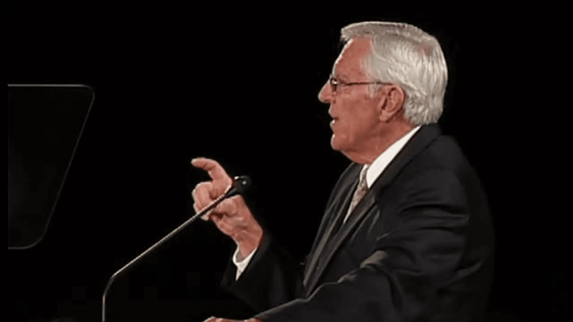 Richard D. Draper | Light, Truth, and Grace: Three Interrelated Principles Necessary for Exaltation