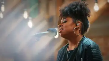 Bri Ray, "I need Thee Every Hour"