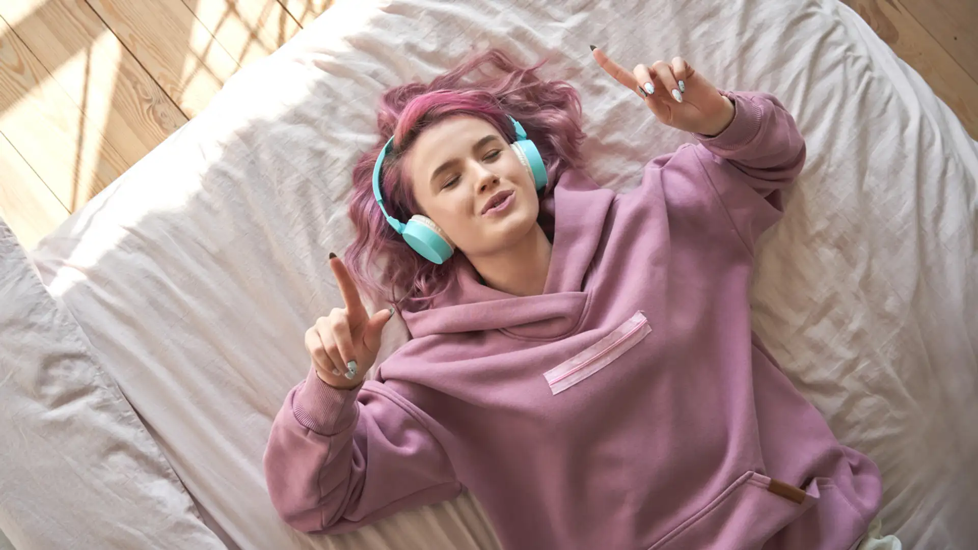 The Psychology of Stanning