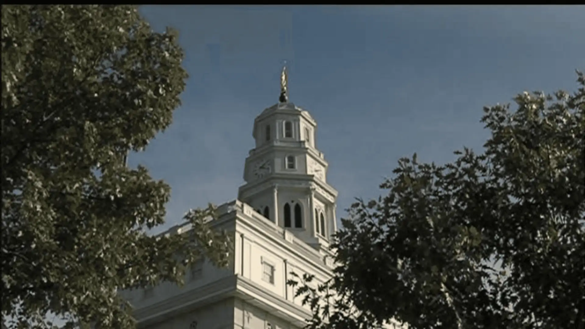 Jewel on the Mississippi