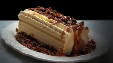 Pop Goes the Cake