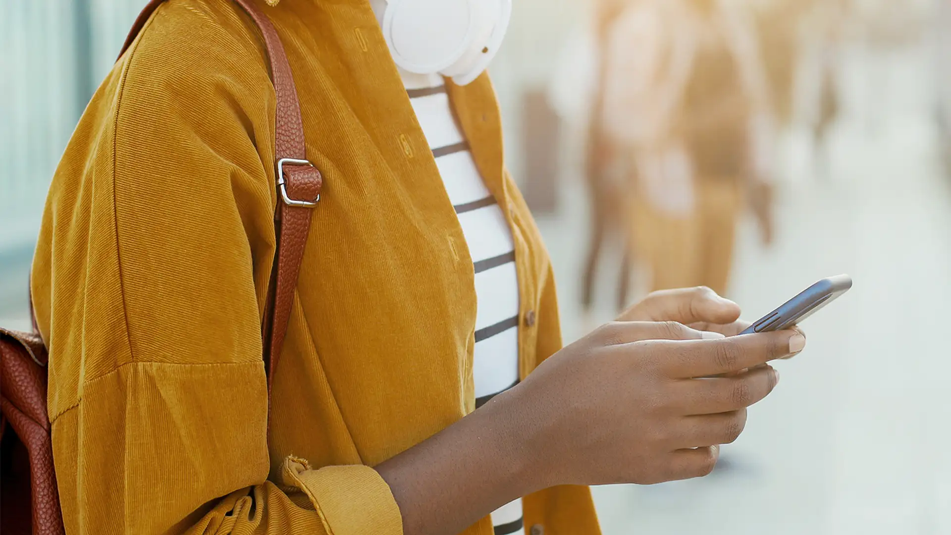 Social Dilemma, Family Photos, Air Filtration 101, Flavor Creation, Surviving Holiday Travel