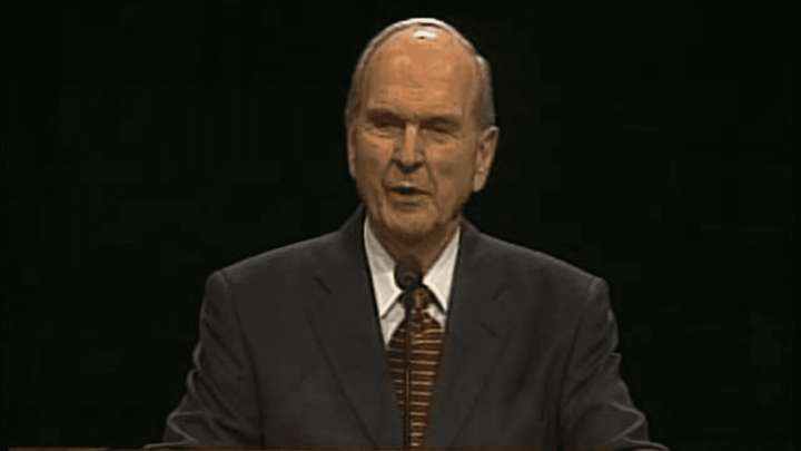 Russell M. Nelson | Christ the Savior is Born