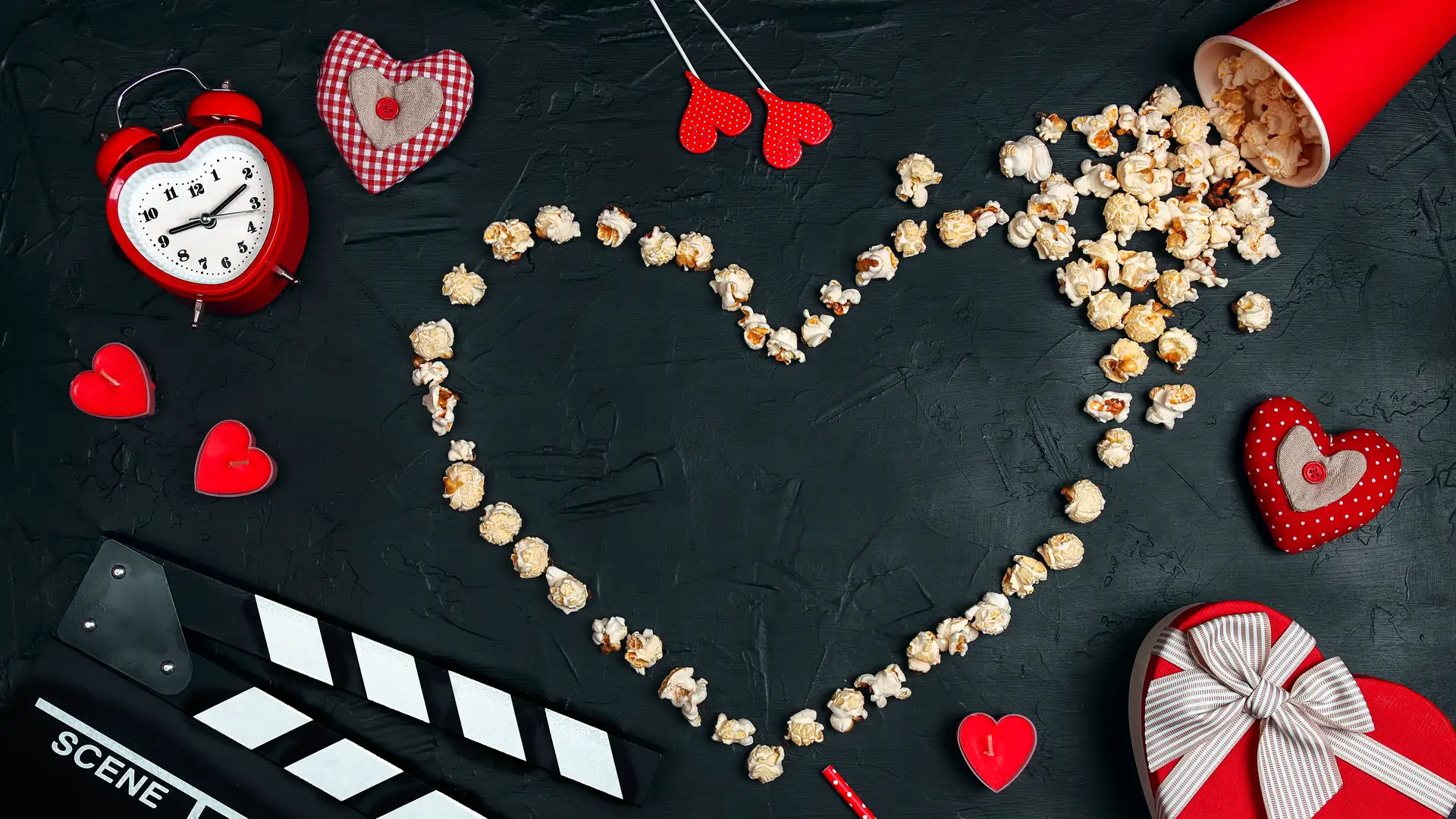 What Makes a Rom, Com?