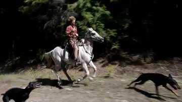 S4 E5: Making Peace in the Wolf Wars