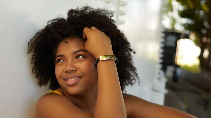 Flare Bracelet Offers Discreet Way to Call for Help