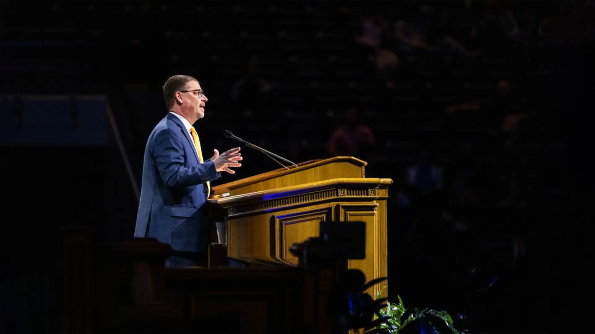 W. Bradford Wilcox | Mammon or Marriage?