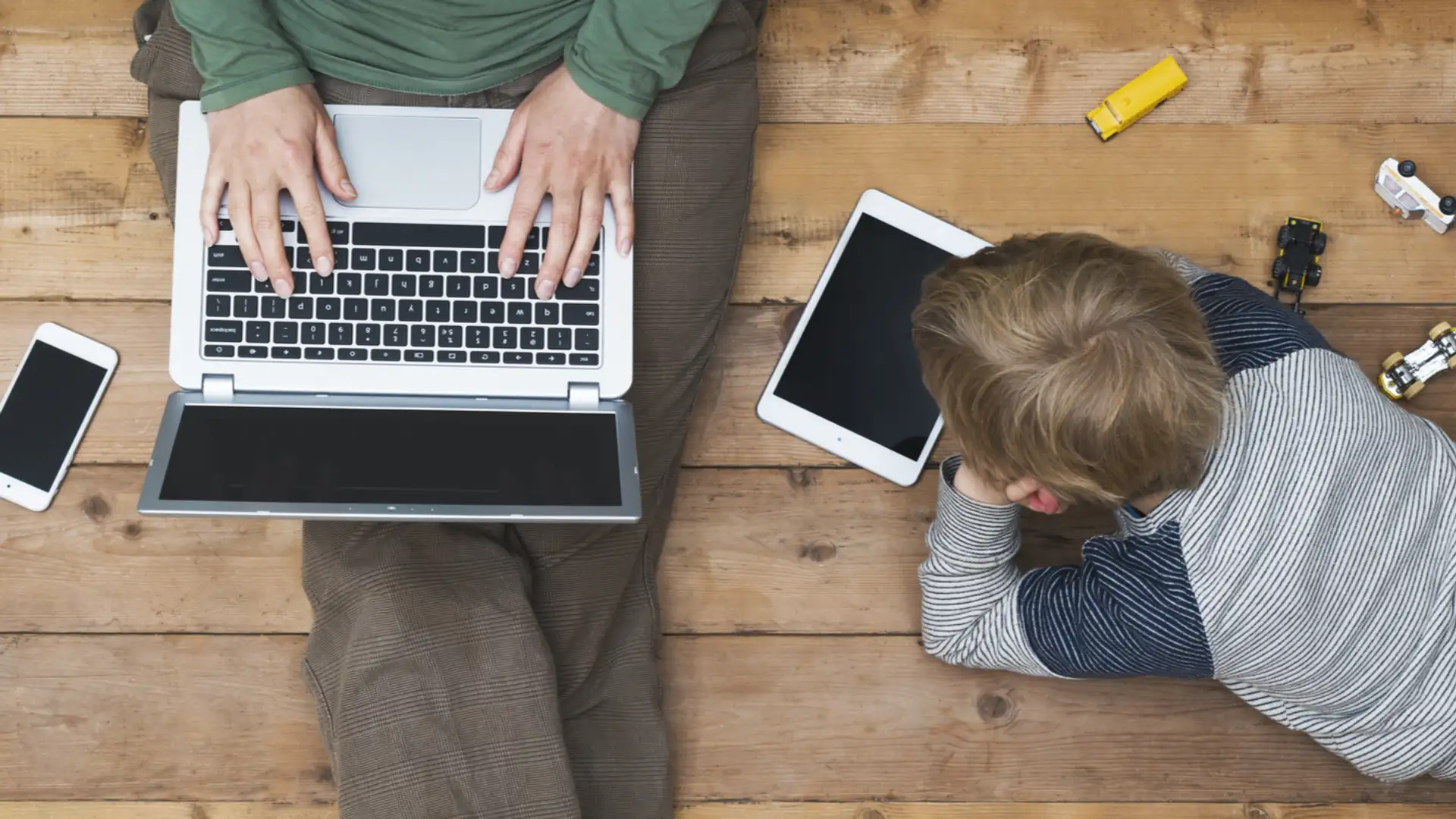 Ep. 30: "Writing a Family Media Contract" with Emily Jones