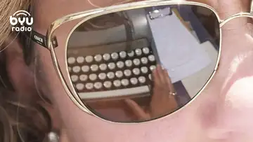On the Spot (and Spot On!): Great Impromptu Performances on Vintage Typewriters