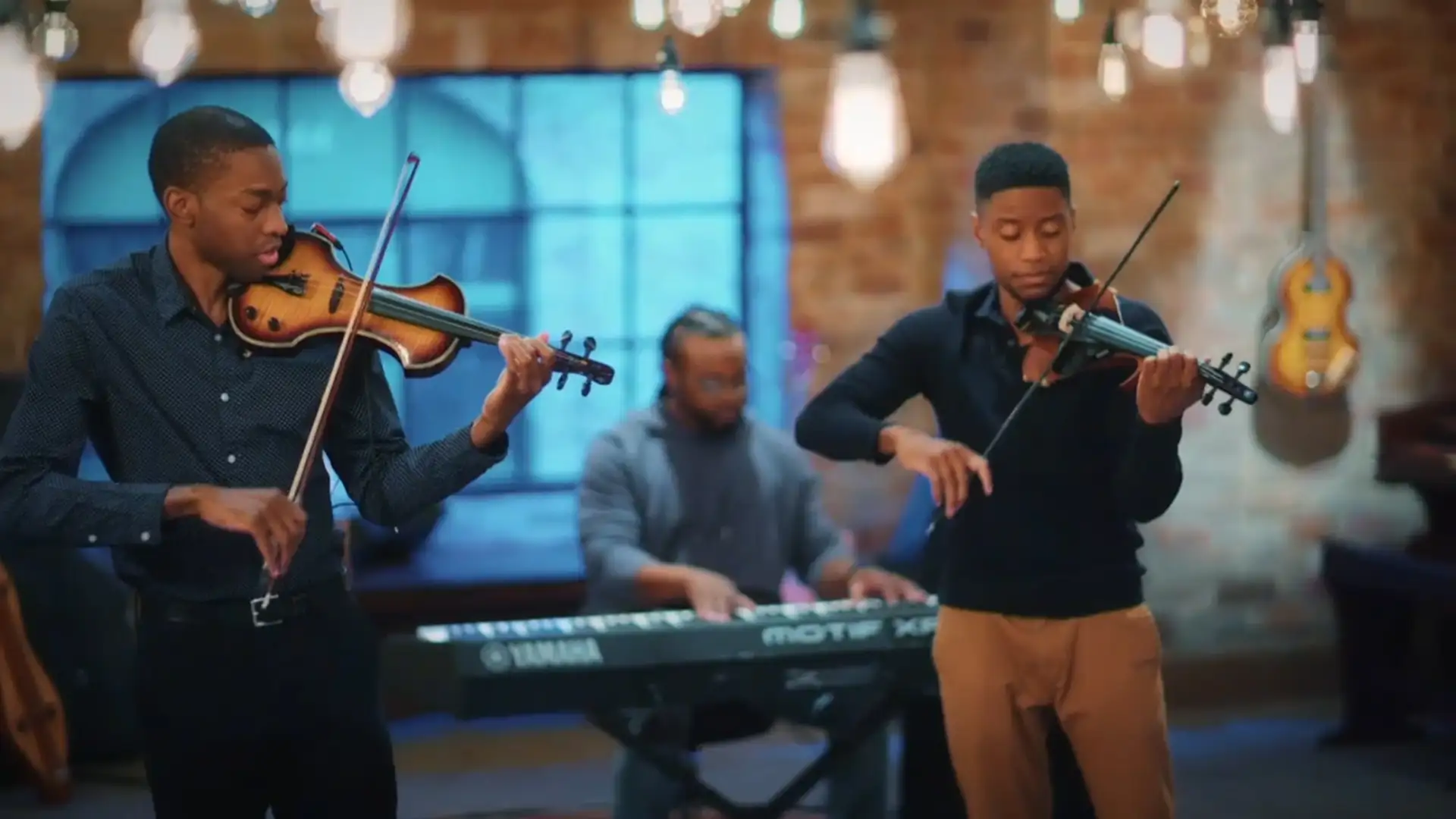 Daniel D. & Eric Stanley, "Amazing Grace"