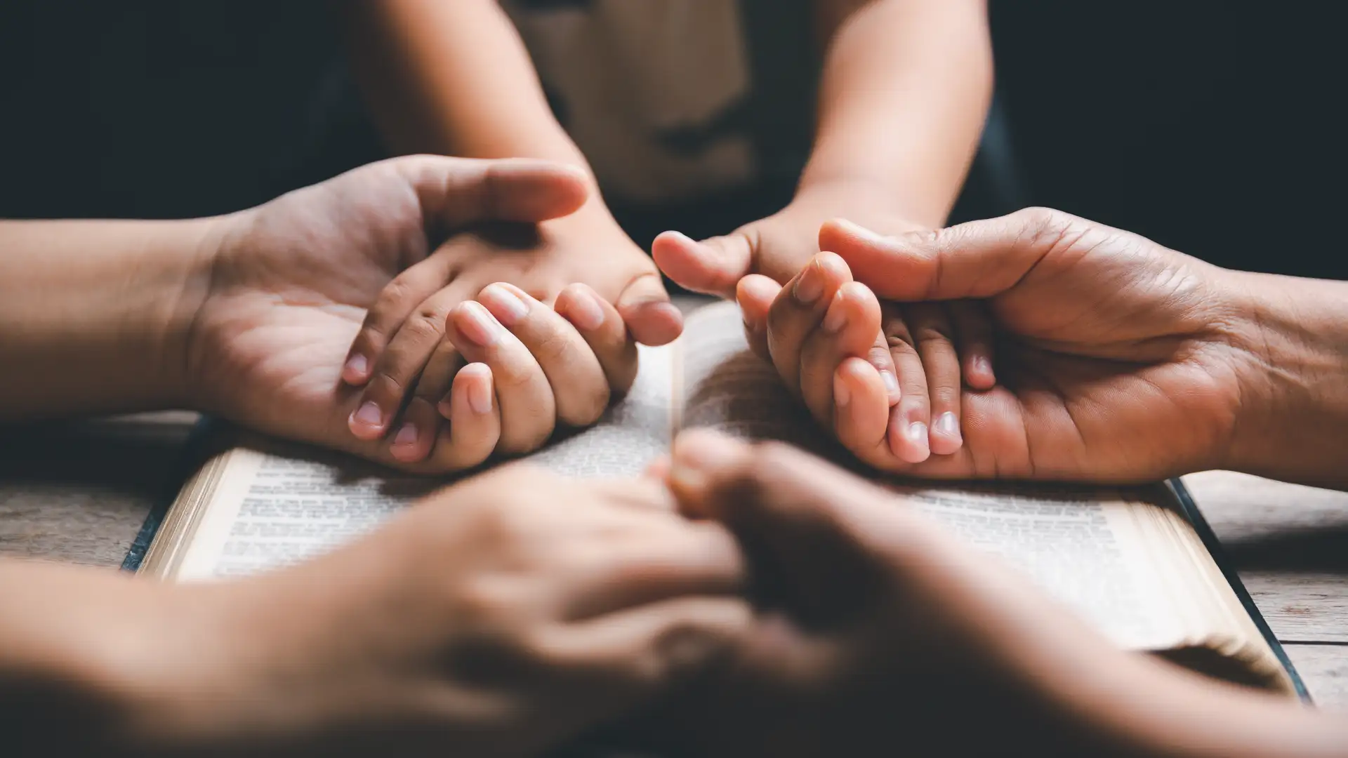 Seeing CHRIST'S GOSPEL Through a FAMILY LENS