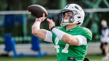 How many games will the Cougars win to end the Season?