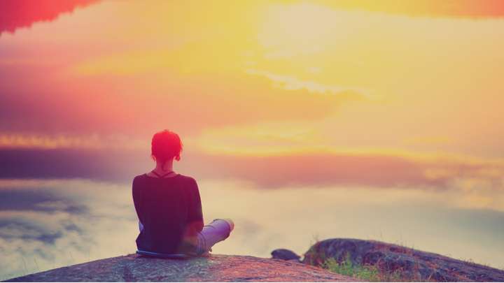 How Mindfulness Leads to Happiness