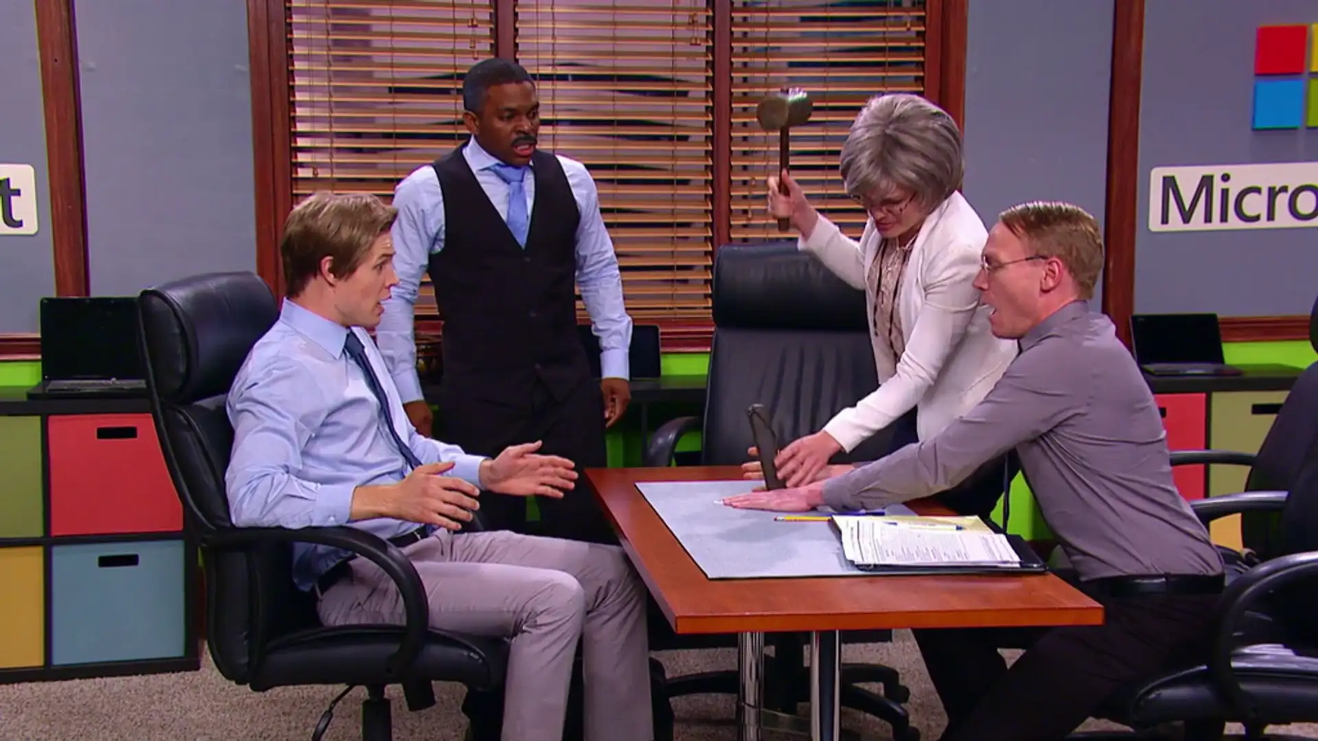 Microsoft Punishes Apples Users