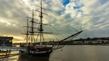 Trendy Sea Shanties