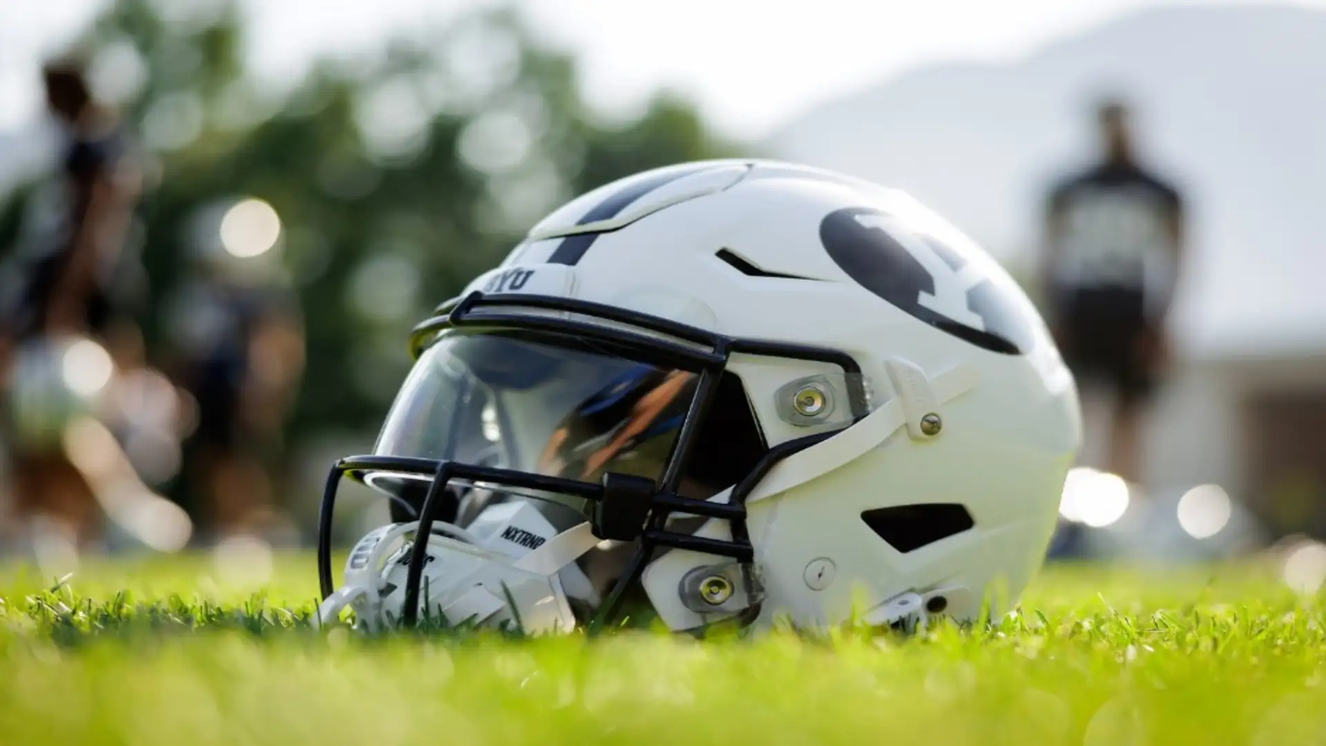 Kelly Poppinga Football Media Availability